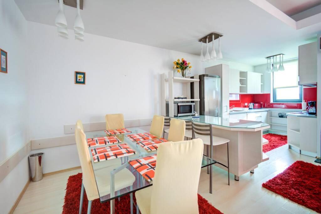 - North Area View Residences - 3 Bedrooms - Herastrau - Baneasa Apartamento Bucareste