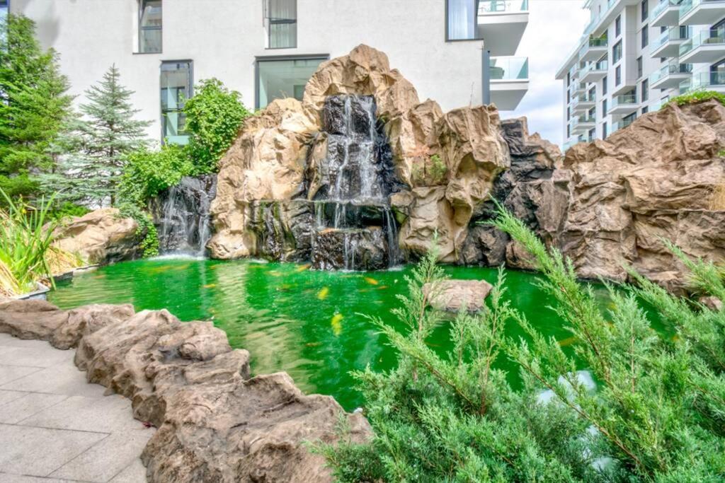 Apartamento - North Area View Residences - 3 Bedrooms - Herastrau - Baneasa *