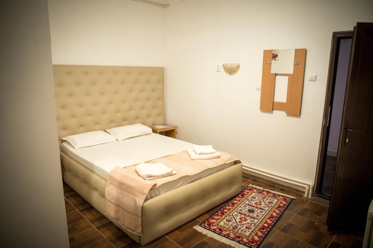 Hotel Funnytime Bucharest