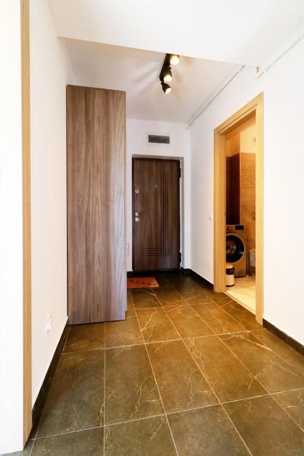 Maia Apartment *
