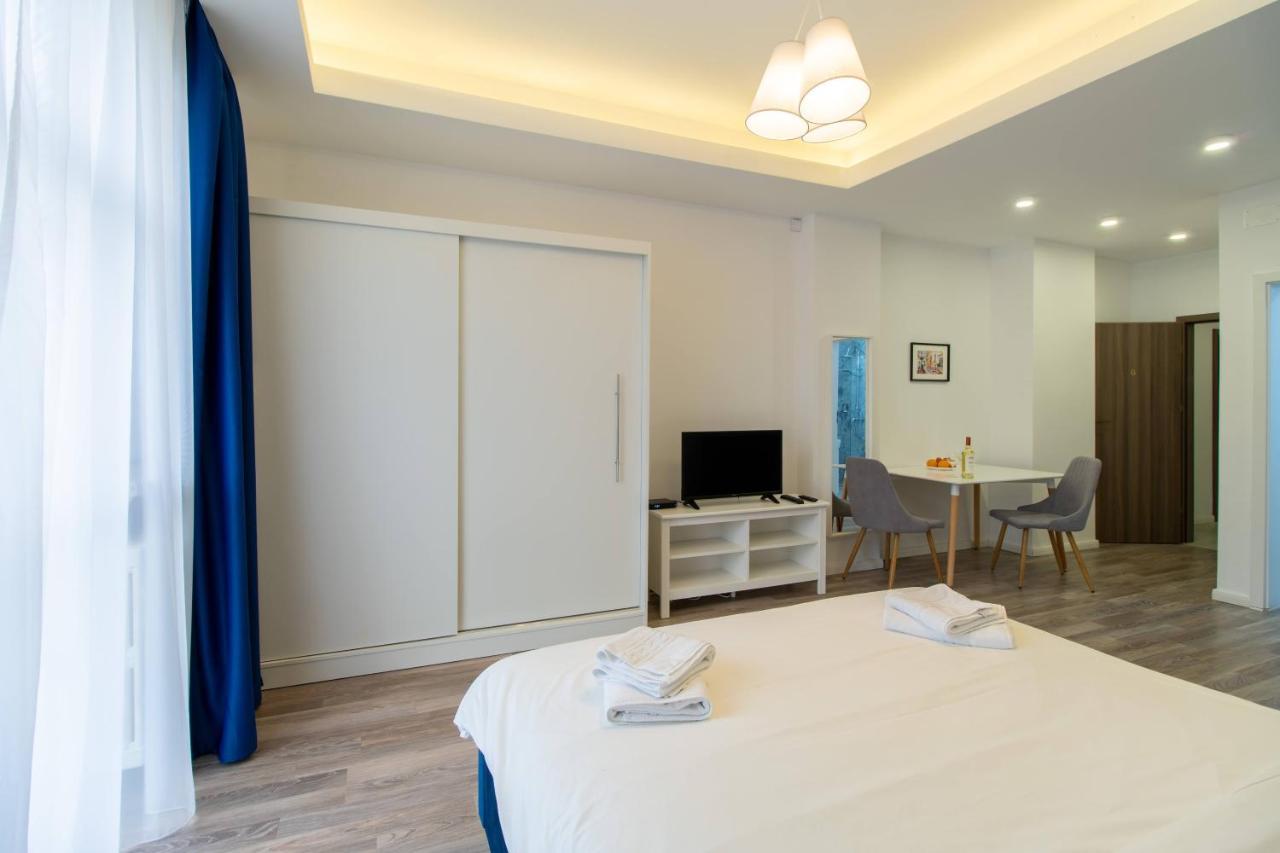 Apartment Center Premium 2 *