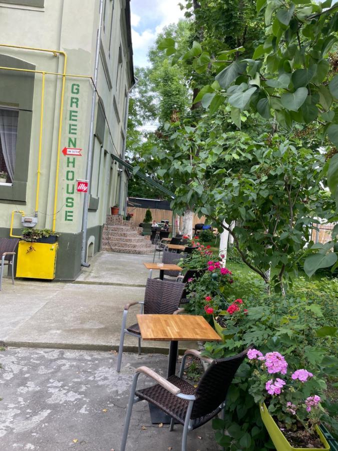 Guest house House *