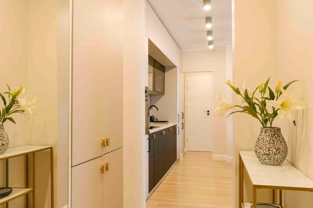 Sunny 2br Flat-top Location-amazing Views Apartament Bucureşti