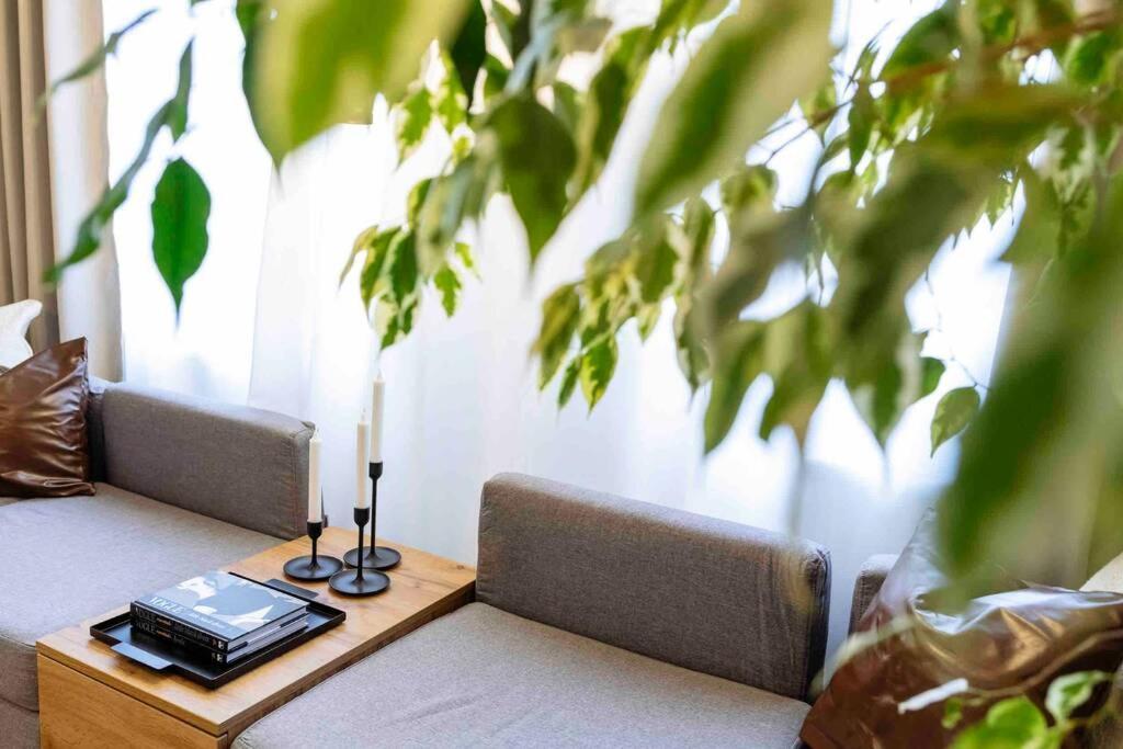 Stunning Views 2br Intercontinental Flat Bucharest