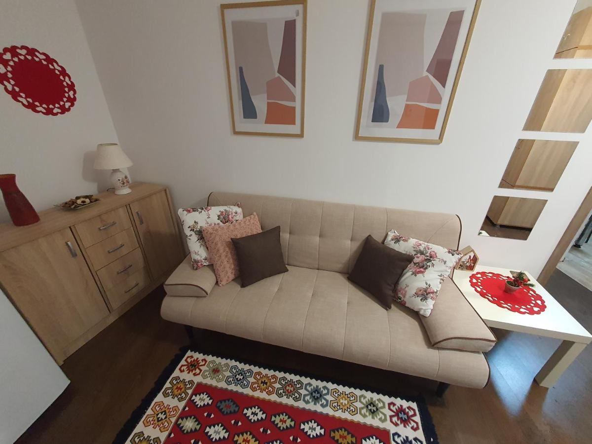 Garsoniere Fundeni Apartamento *