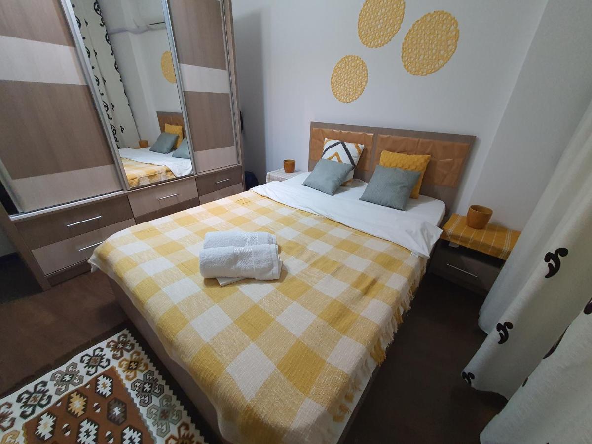 Apartamento Garsoniere Fundeni Bucareste
