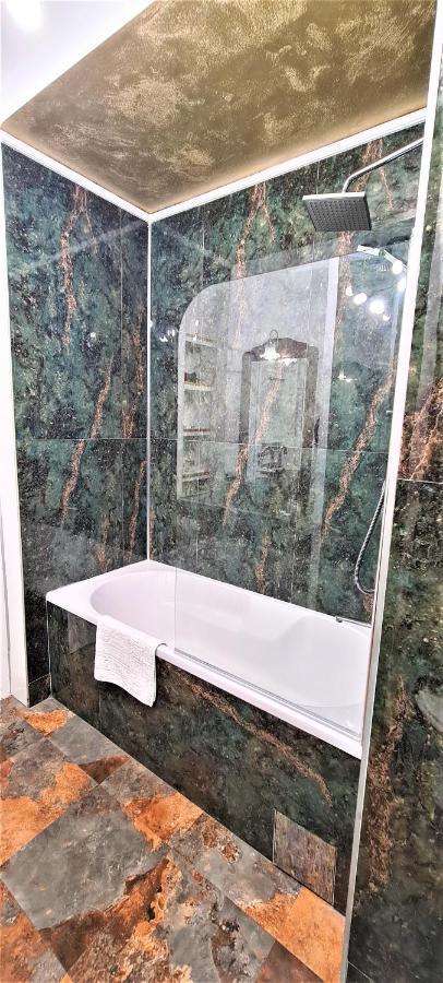 Central Arghezi Art Nouveau Acomodation Apartment Bucharest