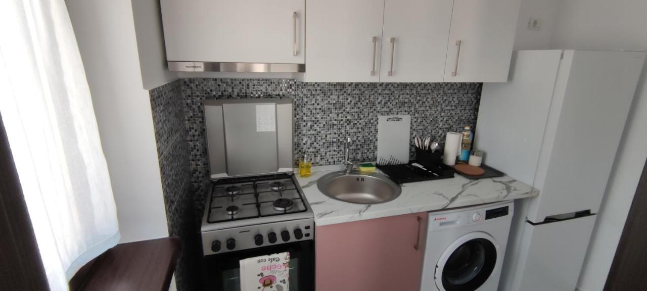 Apartament Naya *