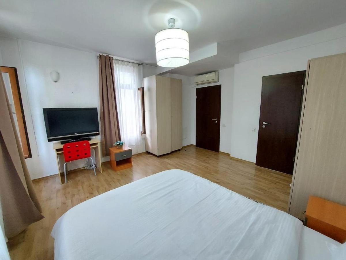 Happy Hotel Bucareste