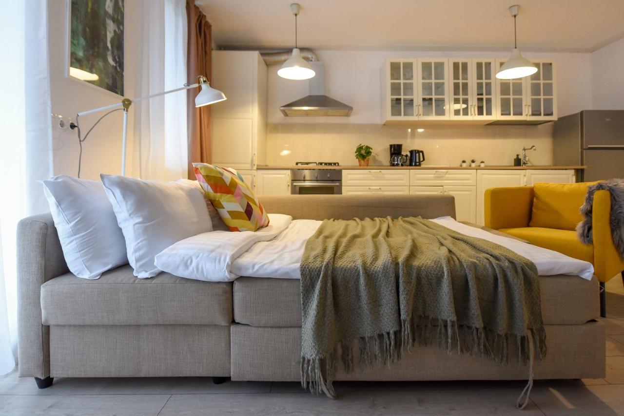 The Comfy Spot - 1 Br-apartment & Parking Included In North Business Area Bucharest
