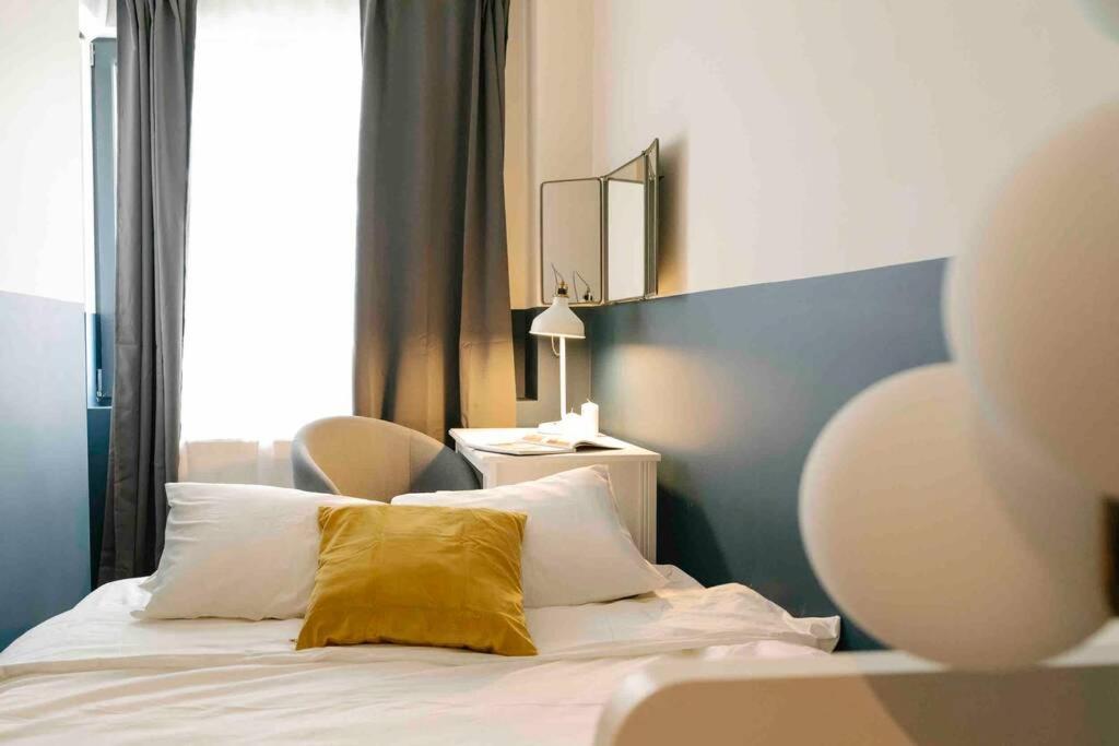 Sunny 2br Flat-top Location-amazing Views Bucureşti