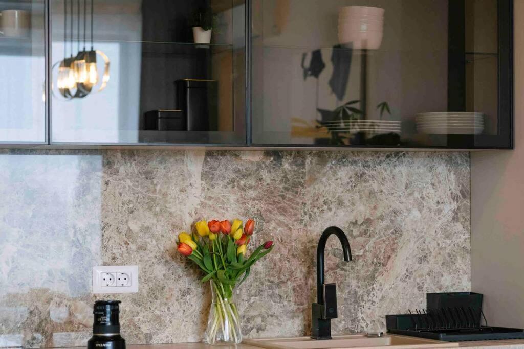 Sunny 2br Flat-top Location-amazing Views * Bucureşti