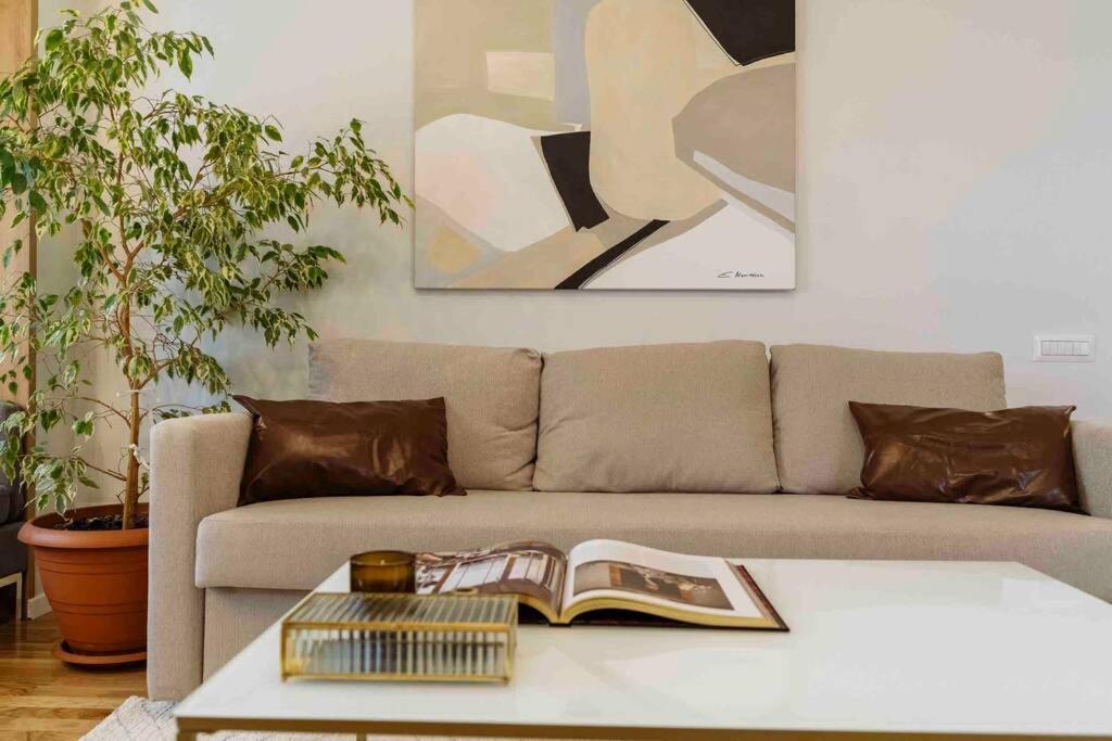 Stunning Views 2br Intercontinental Flat Apartment