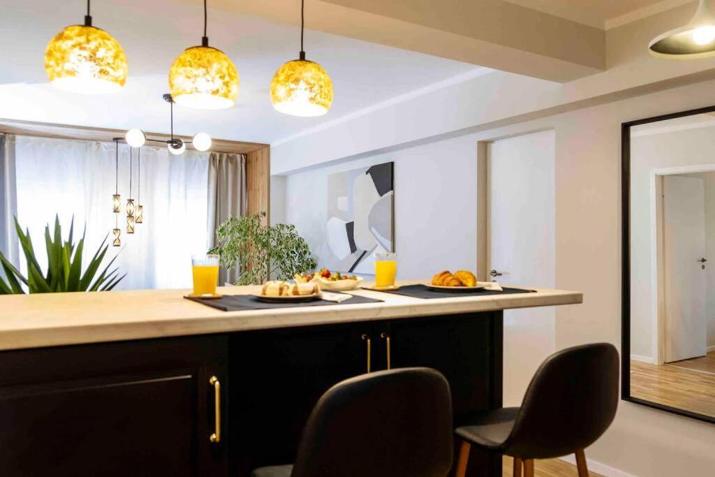 Stunning Views 2br Intercontinental Flat Apartment