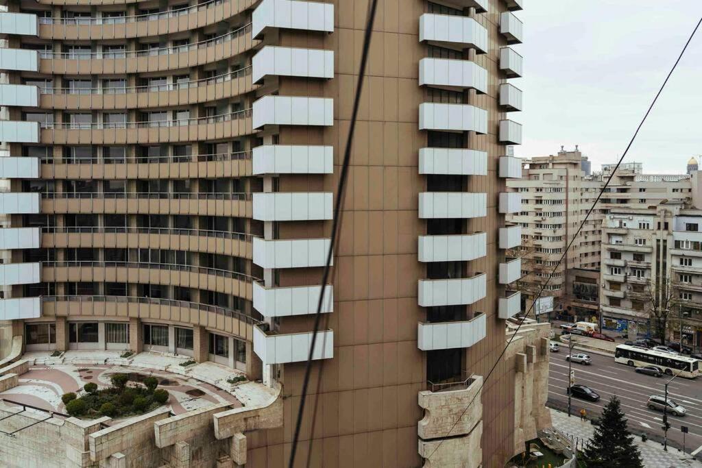 Stunning Views 2br Intercontinental Flat Bucharest
