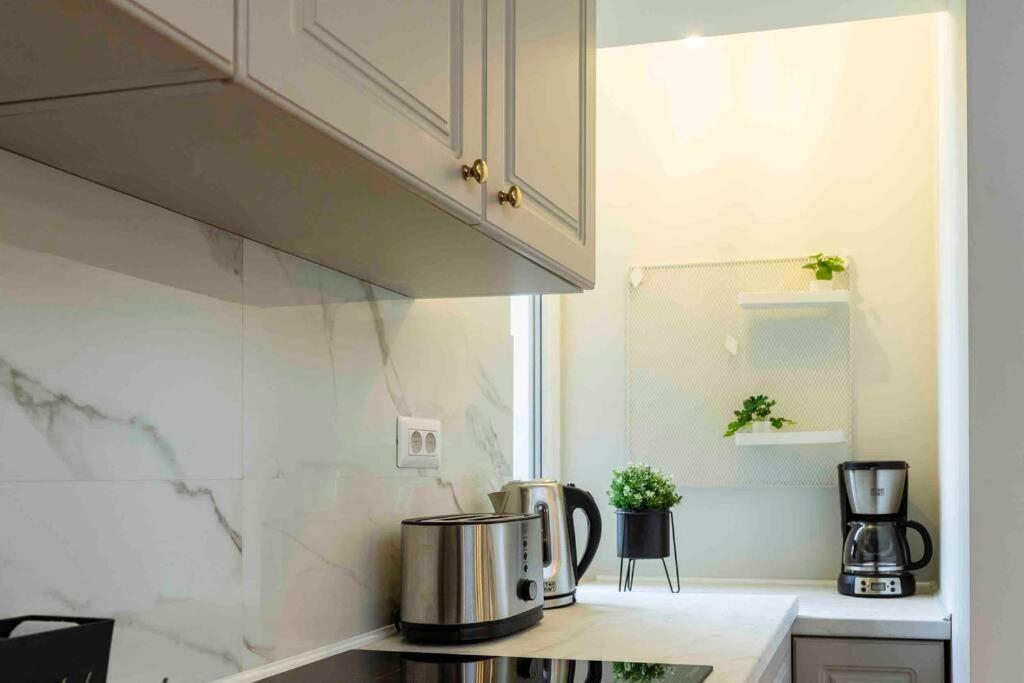 Stunning Views 2br Intercontinental Flat Apartment