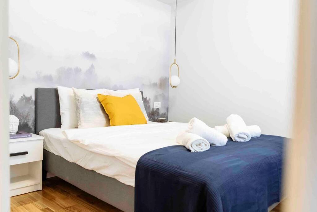 Stunning Views 2br Intercontinental Flat * Bucharest