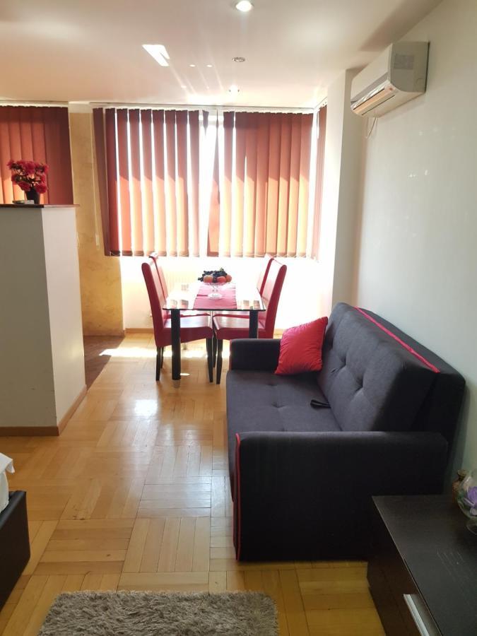 Gomoiu Monza Arena Nationala Apartment
