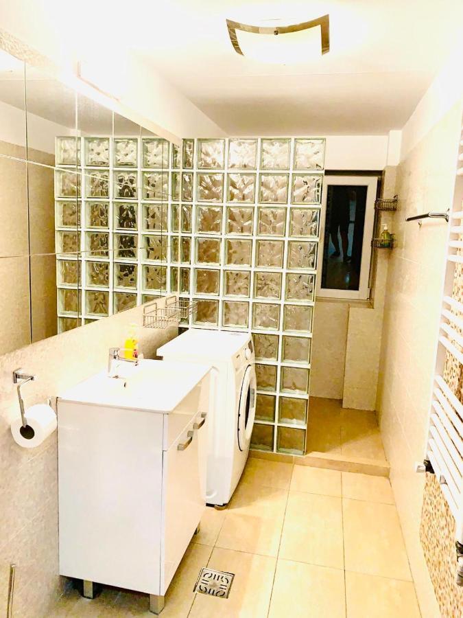 Apartment Dream 21 *
