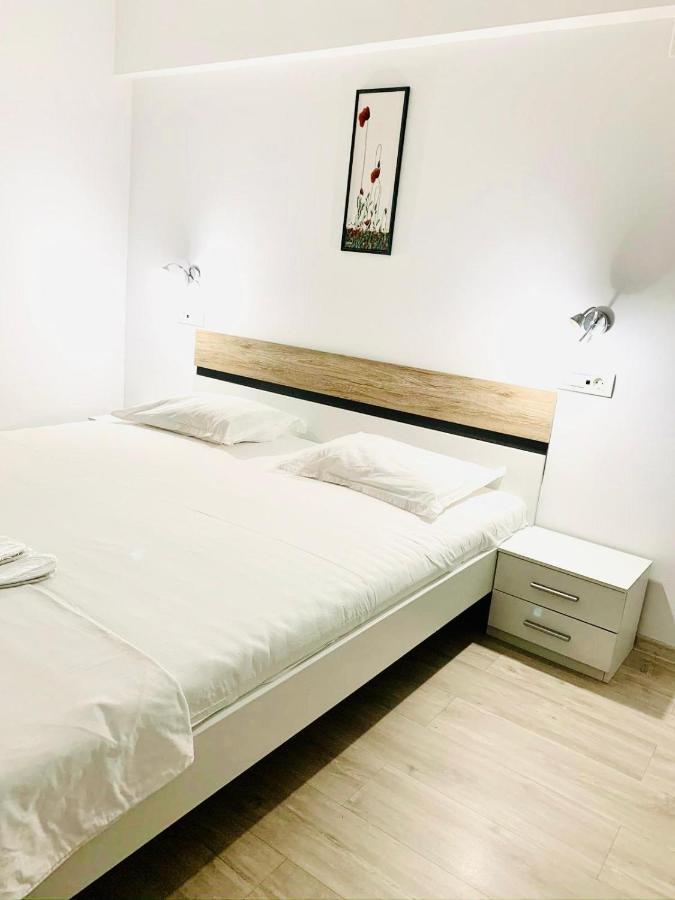Dream 21 Apartment Bucharest