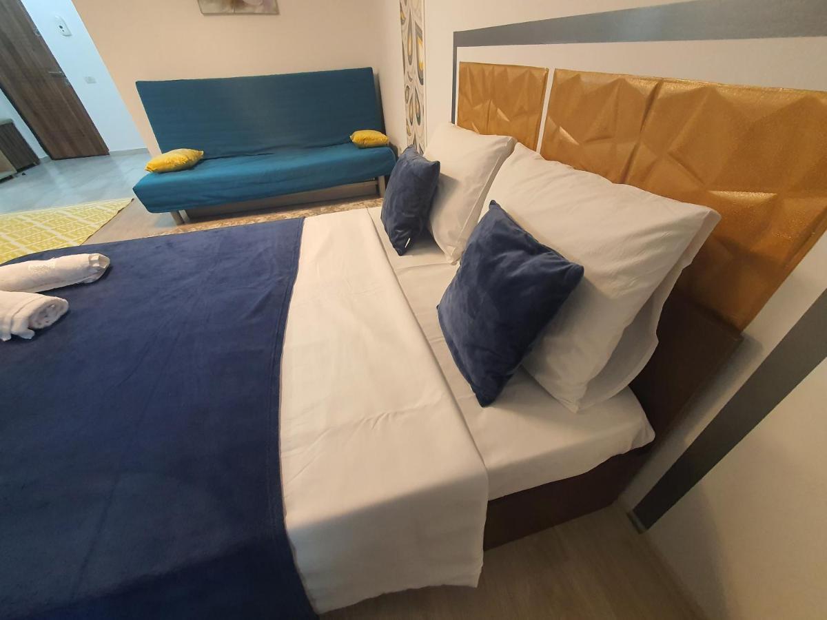 Apartamento Garsoniere Fundeni