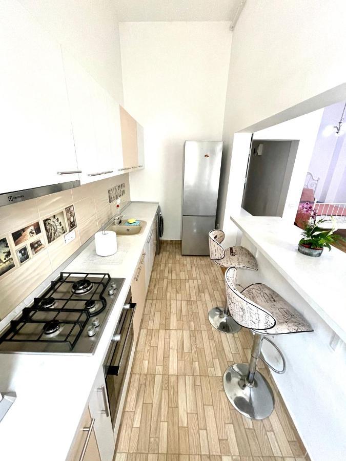 Sun Plaza Studio Apartment