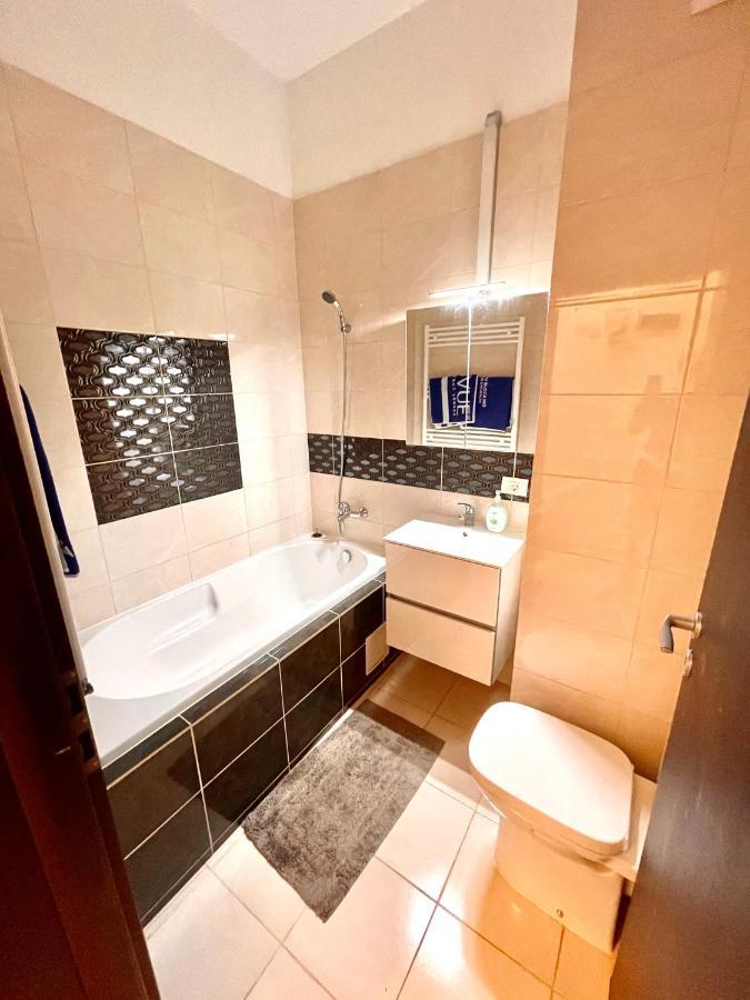 Sun Plaza Studio Apartment