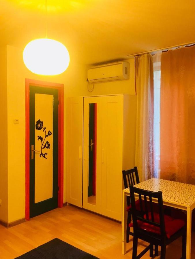 Gara de nord cazare lux! * Bucureşti