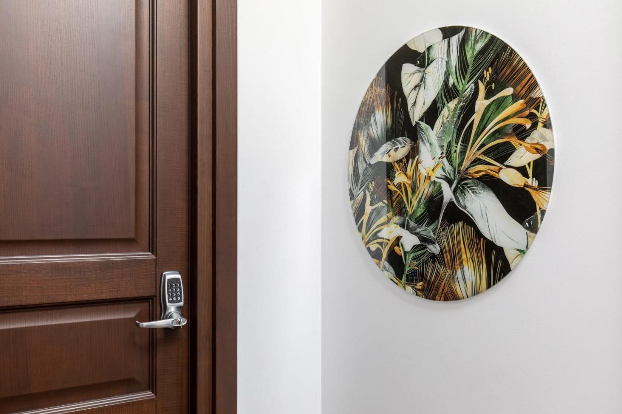 Holt Old Town Luxury Inn Bucharest