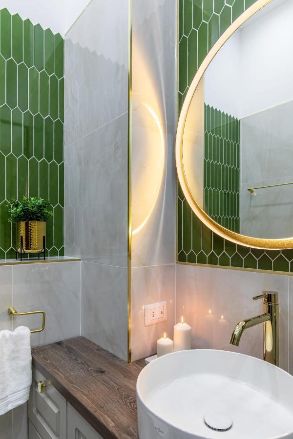 Inn Holt Old Town Luxury Bucharest