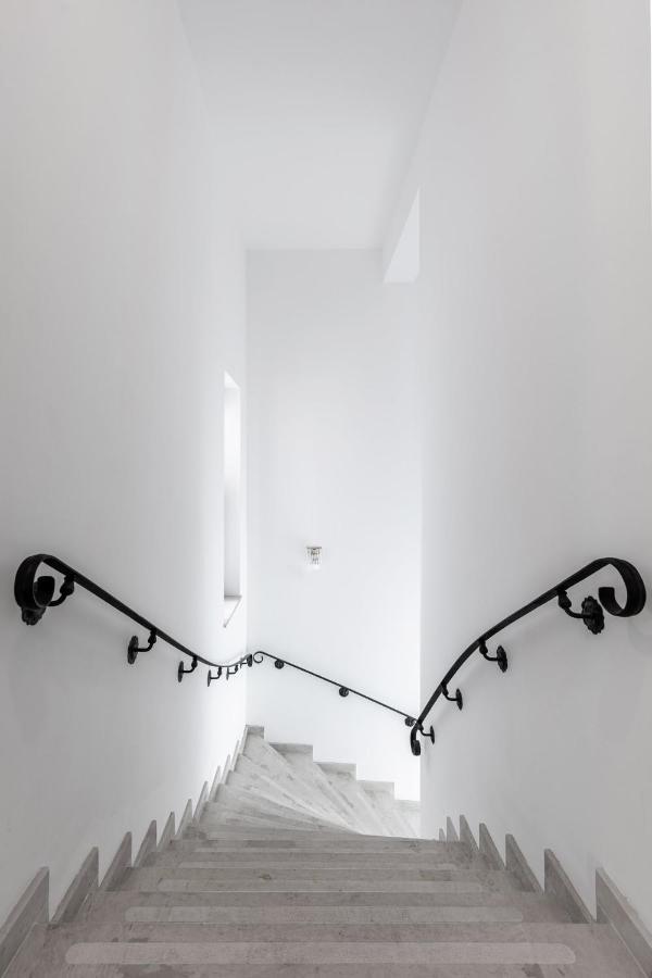 Holt Old Town Luxury Bucharest