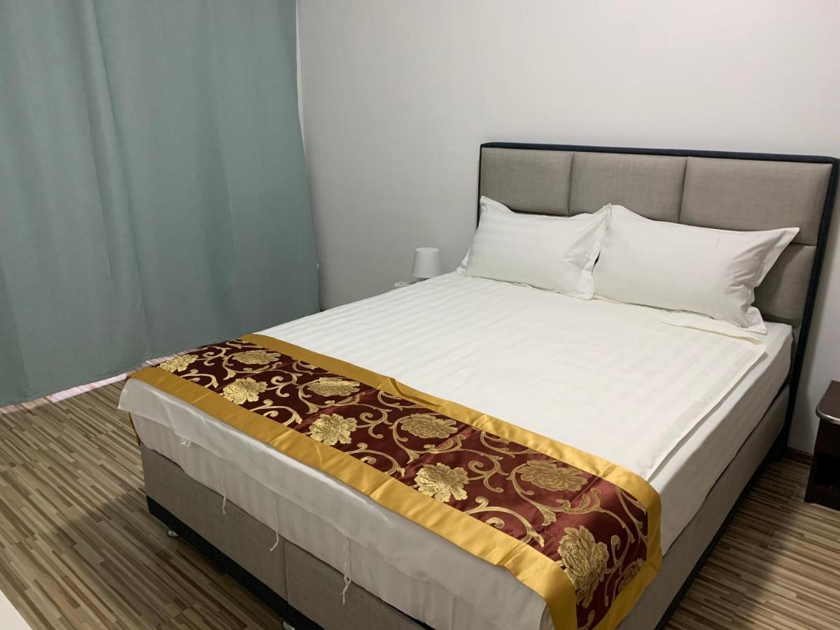 Apartament Oriental 2021 Bucureşti