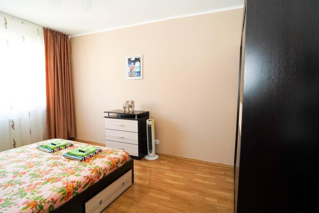 Apartment Sky Modern 1 Bedroom Apt W Free Parking