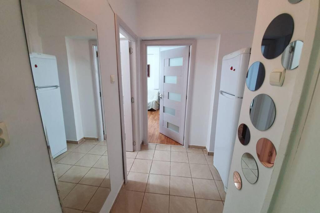 Studio Fully Furnished Dristor Metro, Main Street.