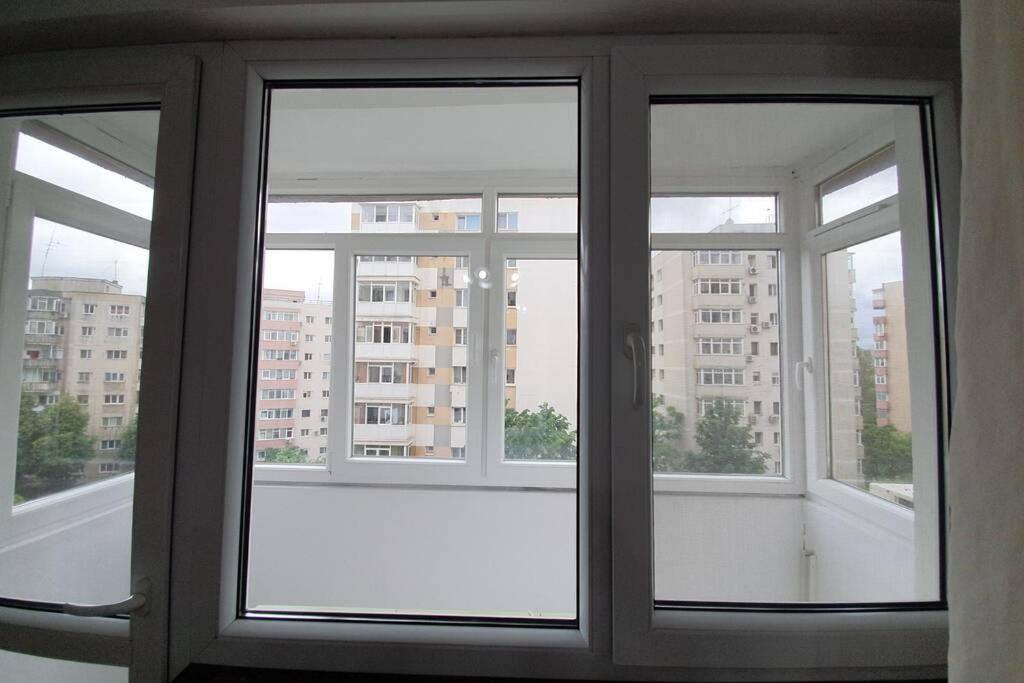 Apartment Studio Fully Furnished Dristor Metro, Main Street.