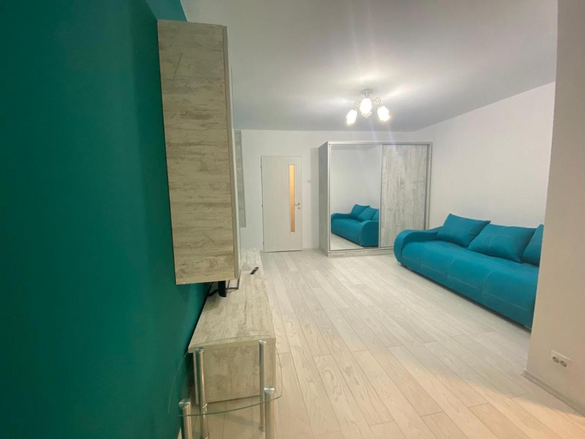 Studio-ion Mihalache-bucuresti