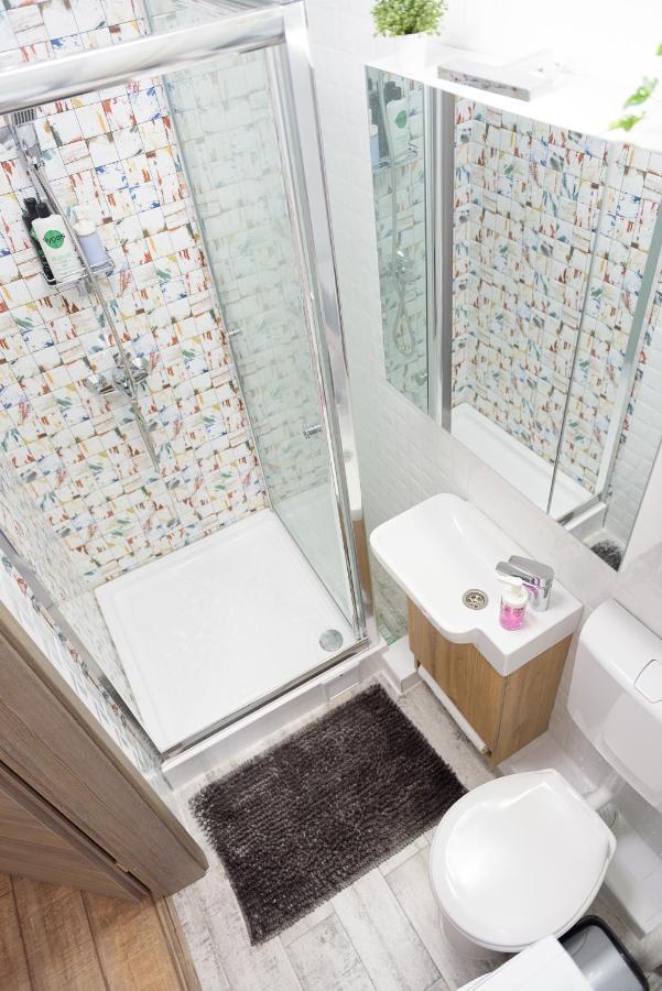 Luxury Studio For 4 - Old Town Apartment