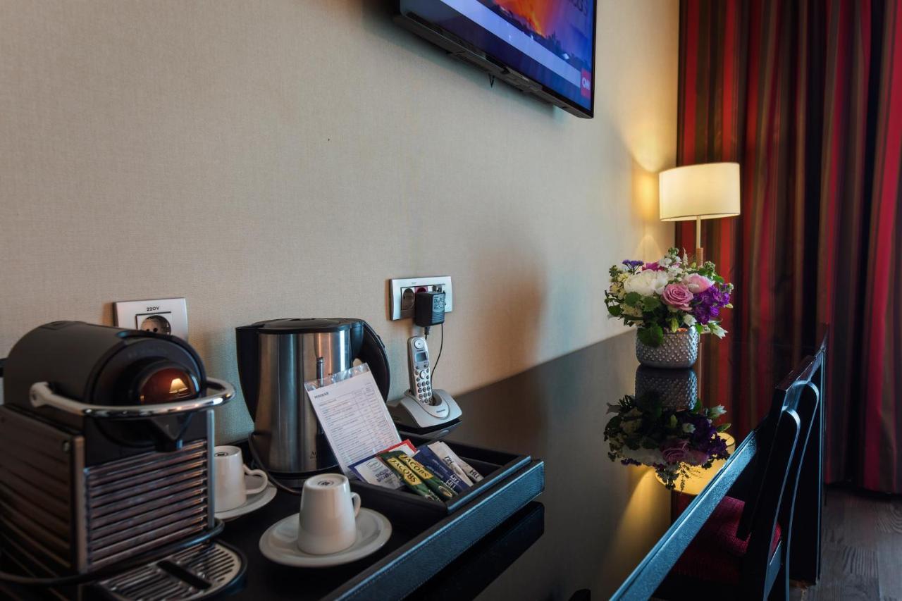Ch Hotel