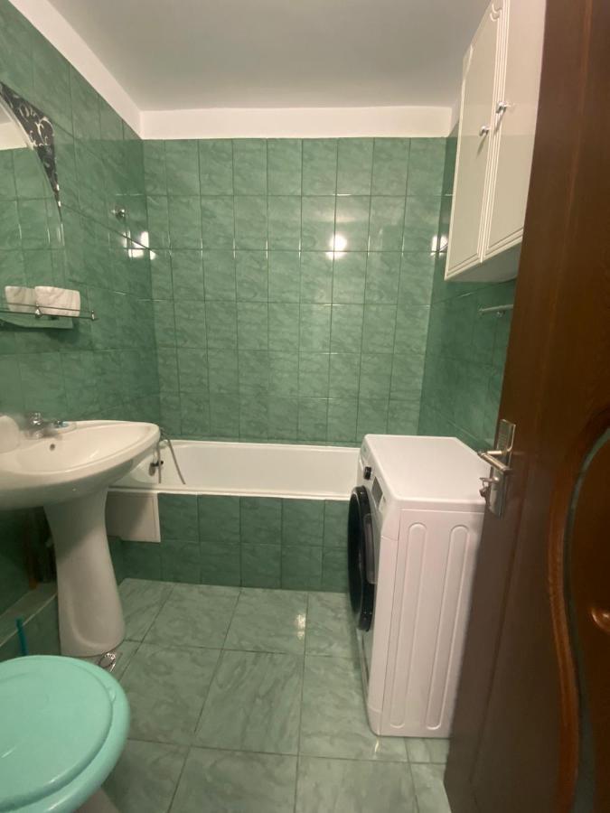 Apartment Studio-ion Mihalache-bucuresti *