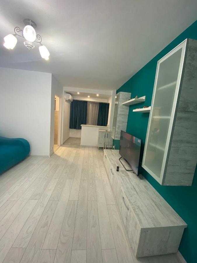 Apartment Studio-ion Mihalache-bucuresti *