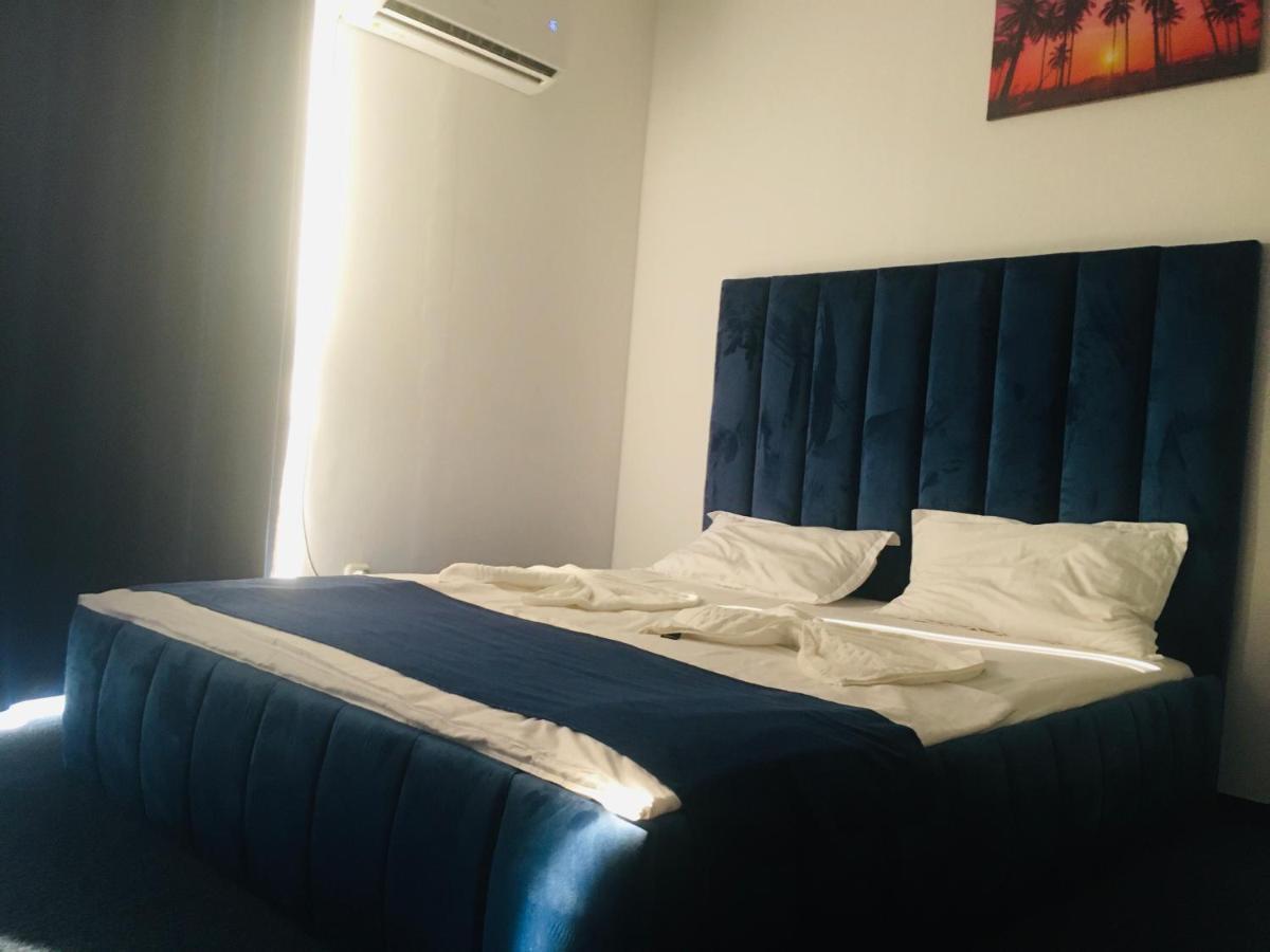Blue Hotel Bucureşti