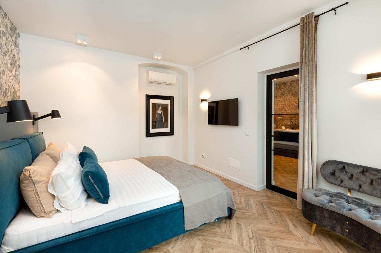 Metropole Royal Apartment