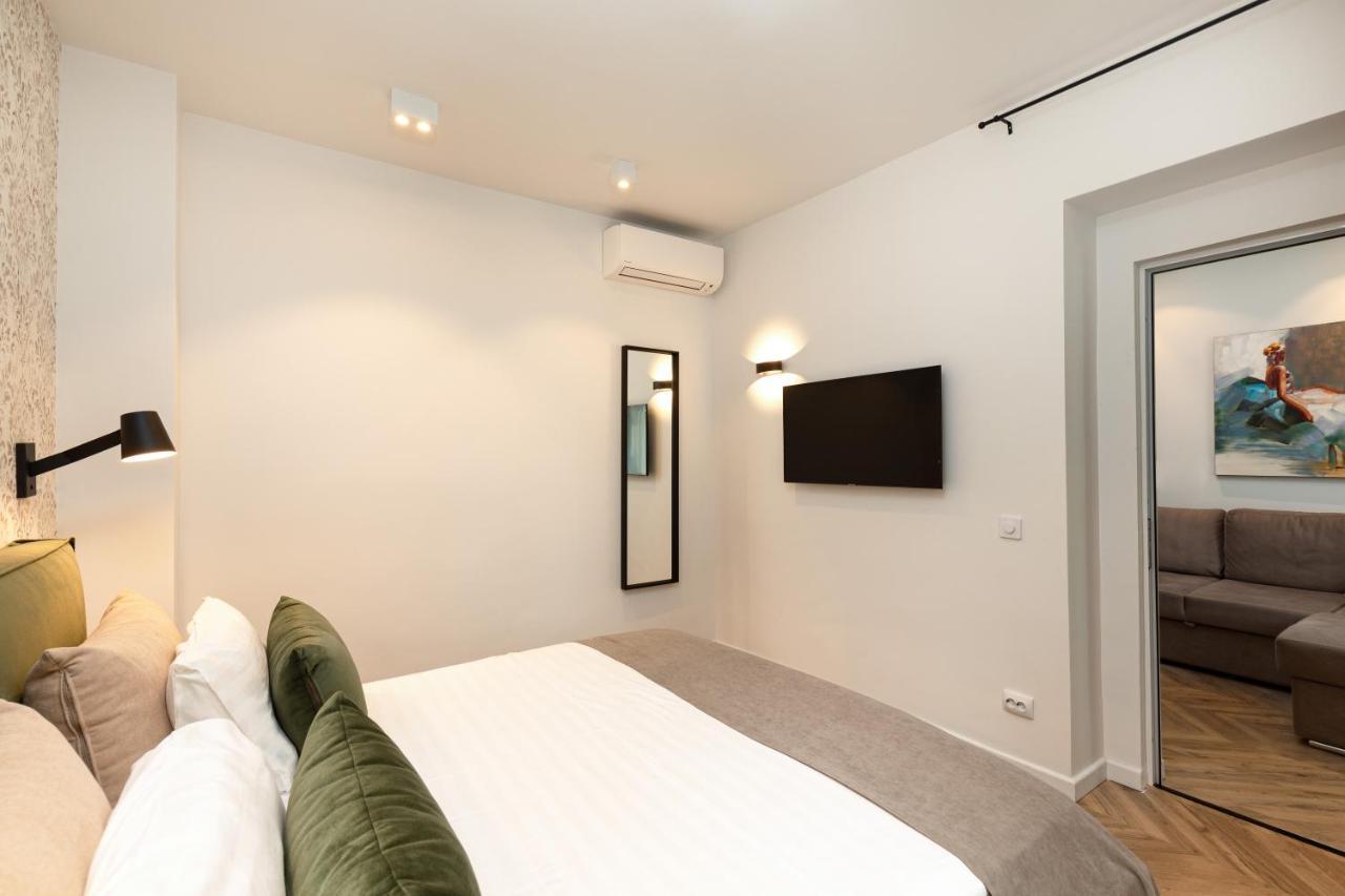 Metropole Royal Apartment