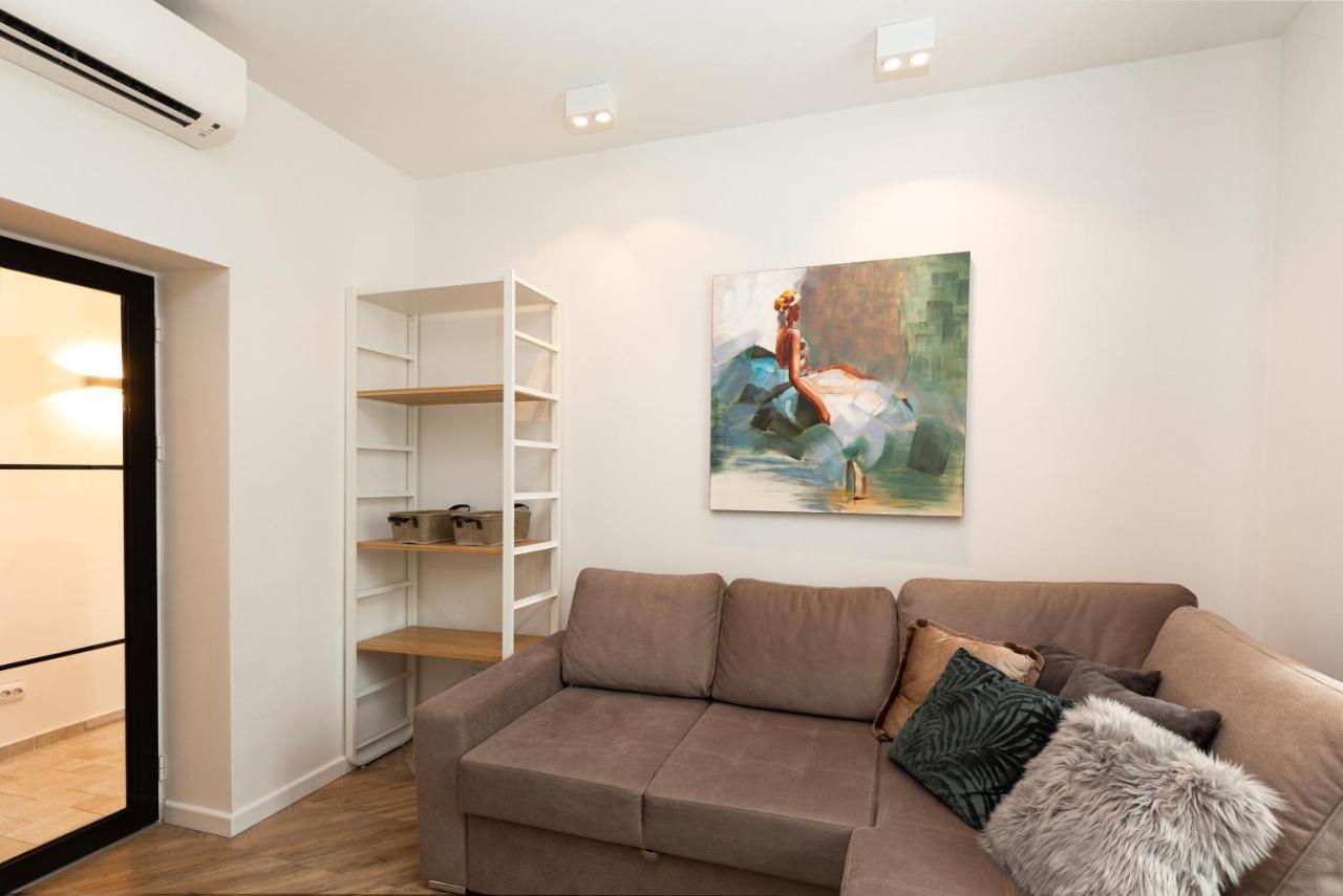 Metropole Royal Apartment