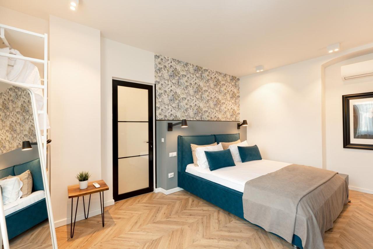 Metropole Royal Apartment Bucharest