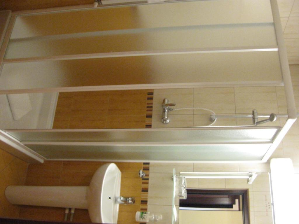 Premiere Hotel