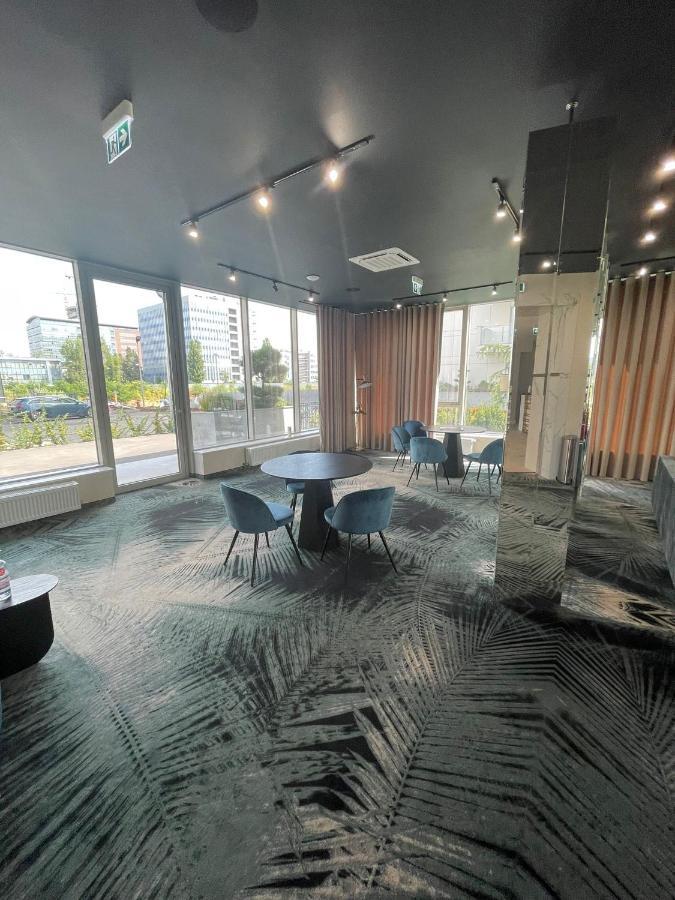 Eye Candy Romexpo 2-bedroom With Free Parking Apartament