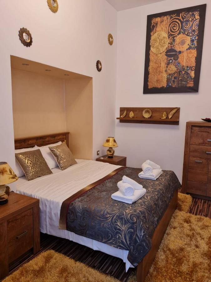 City Home Apartment Bucharest