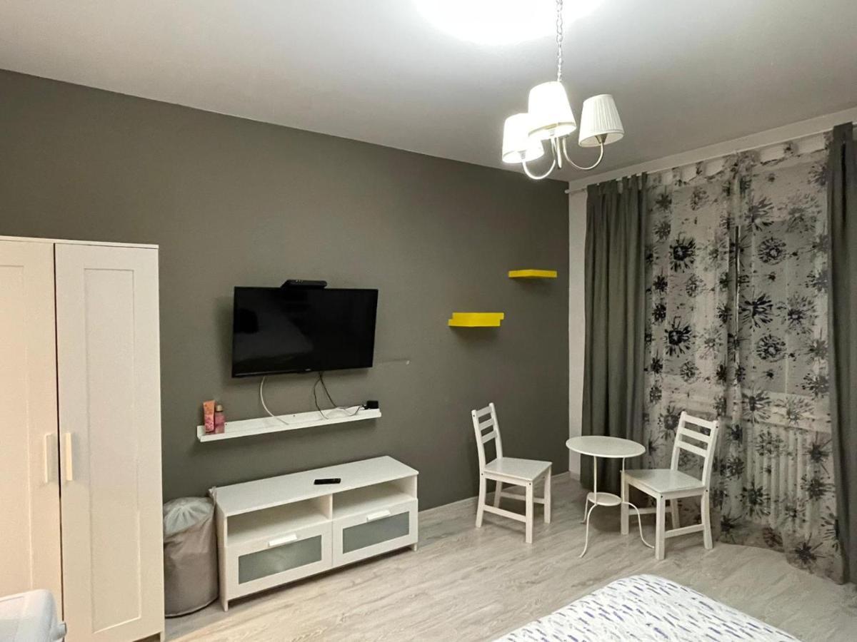 Centru Charming New Apartament Piata Universitate