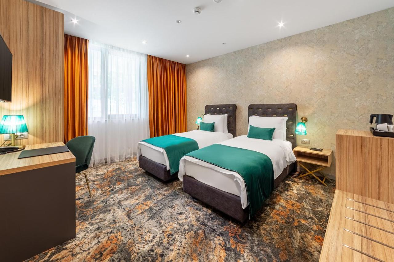 Tomis Garden Aparthotel